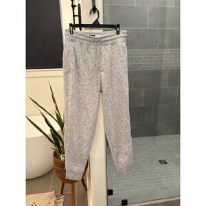 Old Navy Men’s Knit Jogger. Size Small